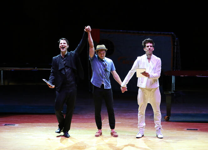 Piano Battle, Seoul © Gao Wei